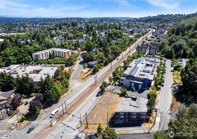 Photo 3 of Multi family home for sale at 2701 S Walden St, Seattle, WA 98144 | MLS# NWM2562531 | Listing updated on 2026-09-23