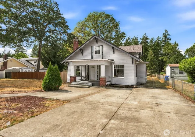 Photo 1 of Single family home for sale at 14416 Portland Ave Sw, Lakewood, WA 98498 | MLS# NWM2562534 | Listing updated on 2026-09-28