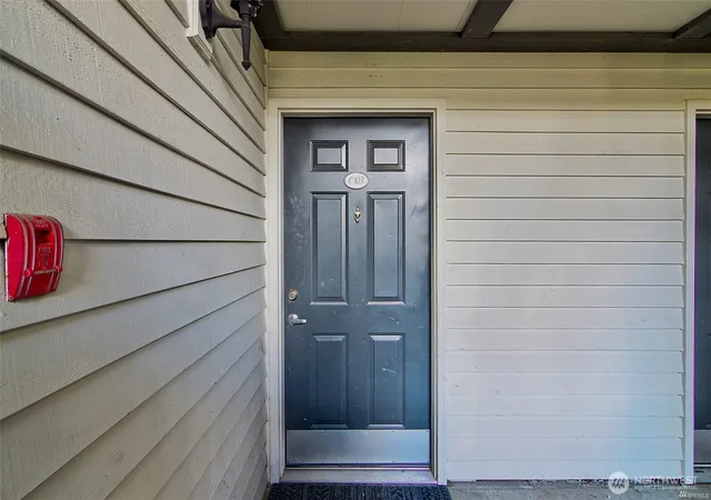 Photo 3 of Condo for sale at 15415 35th Avenue W #C103, Lynnwood, WA 98087 | MLS# NWM2562535 | Listing updated on 2026-09-23