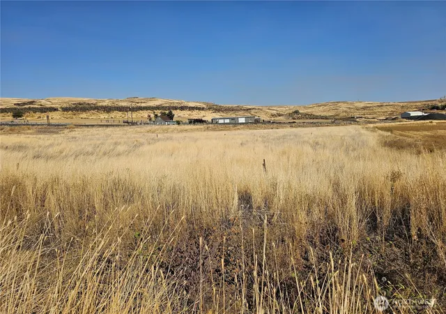 Photo 1 of Land for sale at 6 W North Ave, Washtucna, WA 99371 | MLS# NWM2562555 | Listing updated on 2026-09-23