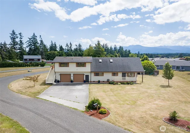 Photo 3 of Single family home for sale at 22 Agnew Pkwy, Port Angeles, WA 98362 | MLS# NWM2562557 | Listing updated on 2026-10-01