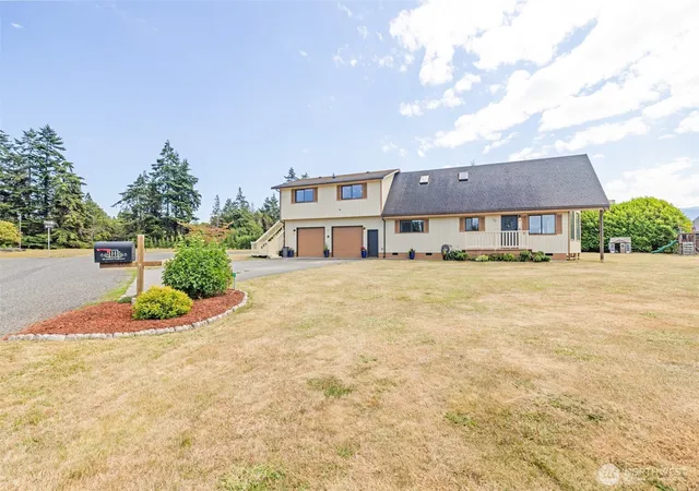 Photo 1 of Single family home for sale at 22 Agnew Pkwy, Port Angeles, WA 98362 | MLS# NWM2562557 | Listing updated on 2026-10-01