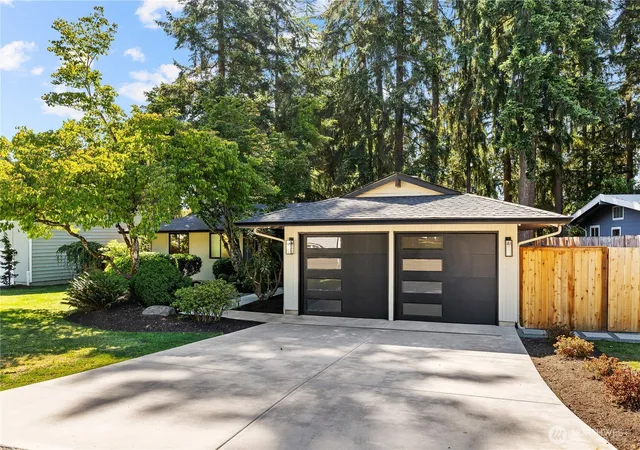 Photo 1 of Single family home for sale at 11903 NE 142nd Place, Kirkland, WA 98034 | MLS# NWM2562562 | Listing updated on 2026-10-13