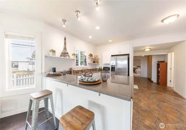 Photo 3 of Single family home for sale at 226 N 5th Street, Mount Vernon, WA 98273 | MLS# NWM2562570 | Listing updated on 2026-09-23