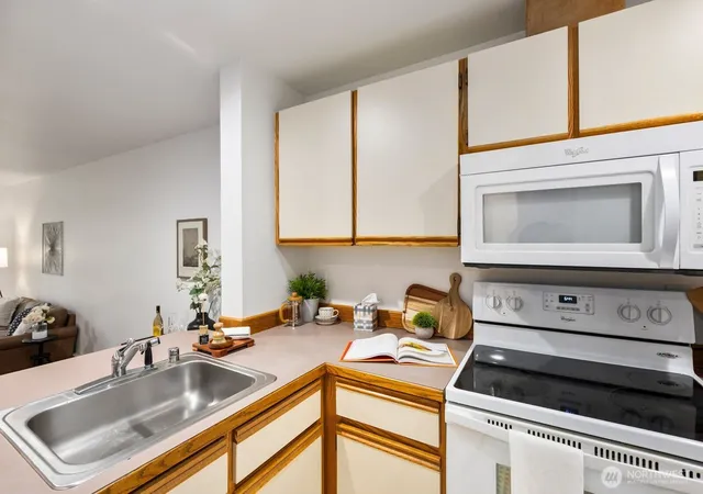 Photo 3 of Townhouse for sale at 8017 NE 177th Court #504, Kenmore, WA 98028 | MLS# NWM2562613 | Listing updated on 2026-09-23