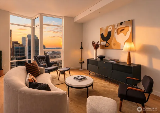 Photo 3 of Condo for sale at 121 Stewart St #3703, Seattle, WA 98101 | MLS# NWM2562629 | Listing updated on 2026-09-27