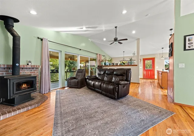 Photo 3 of Single family home for sale at 17925 Old Hwy 99 SW, Tenino, WA 98589 | MLS# NWM2562633 | Listing updated on 2026-09-23