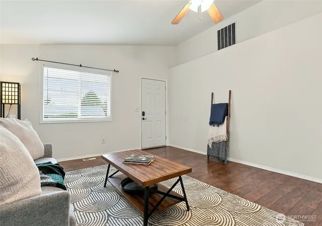 Photo 4 of Single family home for sale at 4704 60th Drive NE, Marysville, WA 98270 | MLS# NWM2562638 | Listing updated on 2026-10-09