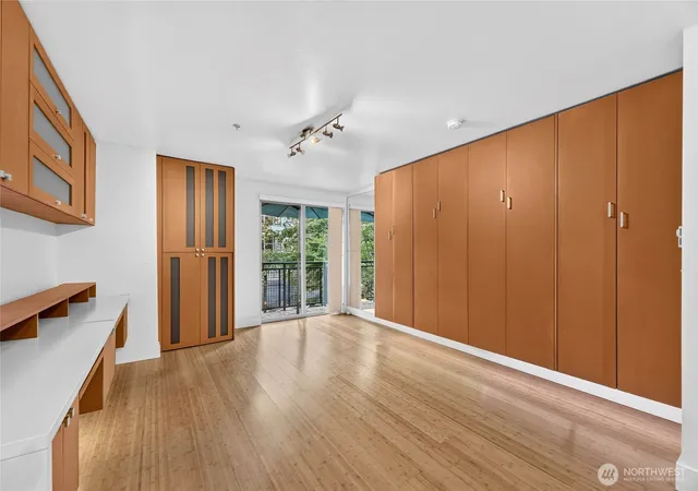 Photo 4 of Condo for sale at 1323 Boren Ave #212, Seattle, WA 98101 | MLS# NWM2562647 | Listing updated on 2026-09-23