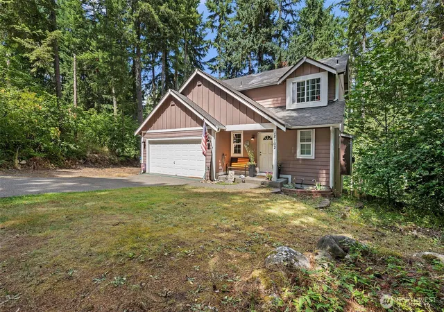 Photo 2 of Single family home for sale at 18102 Big Fir Ct Se, Yelm, WA 98597 | MLS# NWM2562676 | Listing updated on 2026-09-23