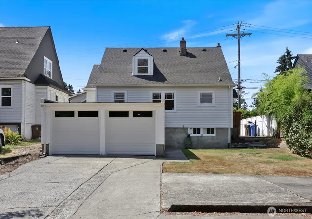 Photo 4 of Single family home for sale at 5811 S Sheridan Ave, Tacoma, WA 98408 | MLS# NWM2562681 | Listing updated on 2026-09-24