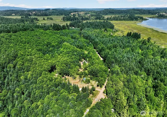Photo 2 of Land for sale at 0 Xxx W Shore Rd, Castle Rock, WA 98611 | MLS# NWM2562683 | Listing updated on 2026-09-23