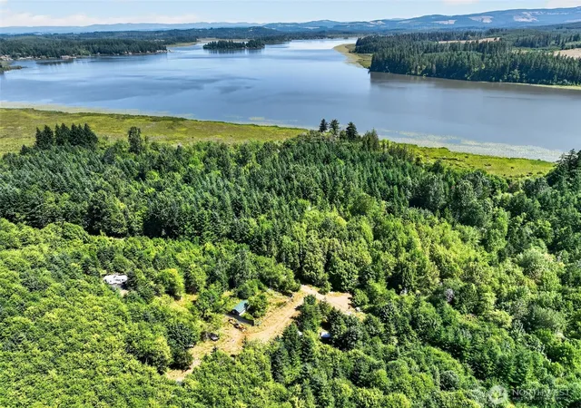 Photo 3 of Land for sale at 0 Xxx W Shore Rd, Castle Rock, WA 98611 | MLS# NWM2562683 | Listing updated on 2026-09-23