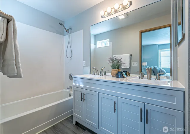 Photo 3 of Sale Pending at 5626 S 231st Place #8-4, Kent, WA 98032 | MLS# NWM2562684 | Listing updated on 2026-10-01