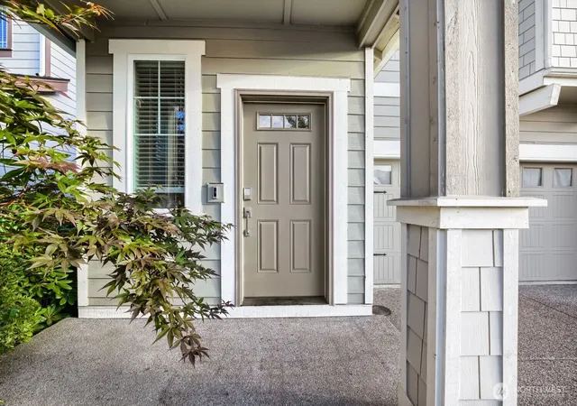 Photo 2 of Single family home for sale at 23511 Tahoma Pl, Black Diamond, WA 98010 | MLS# NWM2562699 | Listing updated on 2026-10-16