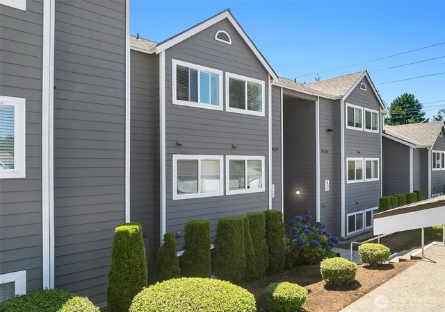 Photo 1 of Condo for sale at 12602 109th Court Ne #G103, Kirkland, WA 98034 | MLS# NWM2562716 | Listing updated on 2026-09-23