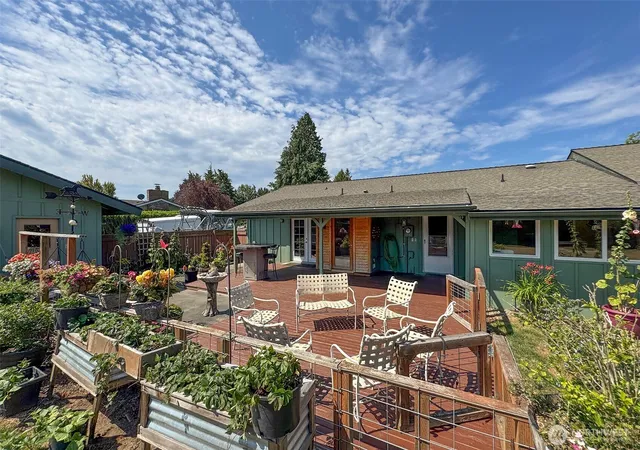 Photo 2 of Single family home for sale at 870 Thorton Dr, Sequim, WA 98382 | MLS# NWM2562717 | Listing updated on 2026-09-23