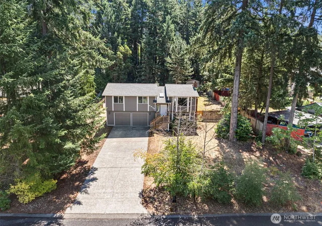 Photo 2 of Sale Pending at 5609 41st Avenue E, Tacoma, WA 98443 | MLS# NWM2562728 | Listing updated on 2026-09-25
