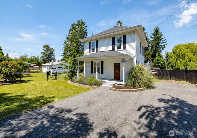 Single family home for sale at 24499 E State St, Sedro Woolley, WA 98284 | MLS# NWM2562730