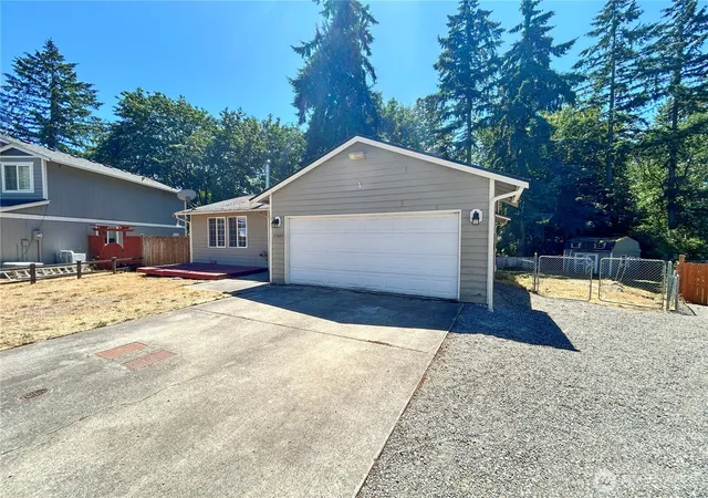 Photo 2 of Single family home for sale at 25322 39th Avenue E, Spanaway, WA 98387 | MLS# NWM2562737 | Listing updated on 2026-10-01