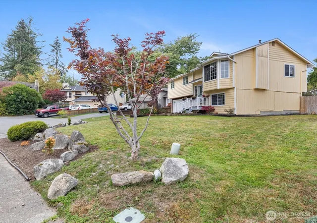 Photo 1 of Single family home for sale at 414 97th Avenue SE, Lake Stevens, WA 98258 | MLS# NWM2562745 | Listing updated on 2026-10-09