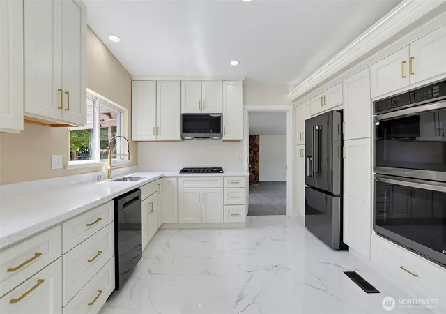 Photo 3 of Single family home for sale at 18625 SE 213th Street, Renton, WA 98058 | MLS# NWM2562747 | Listing updated on 2026-09-25