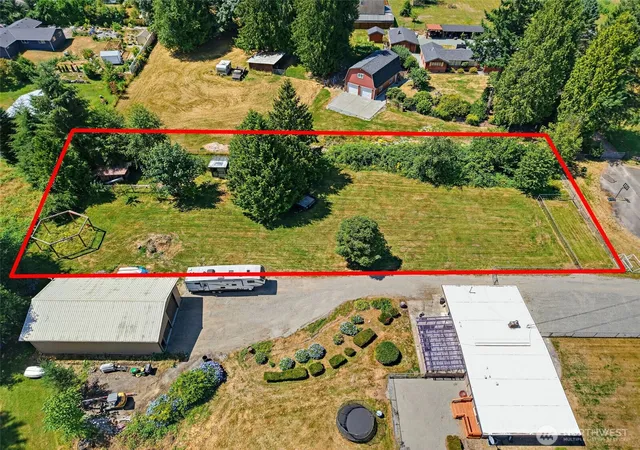 Photo 2 of Single family home for sale at 18625 Se 213th Street, Renton, WA 98058 | MLS# NWM2562747 | Listing updated on 2026-09-25