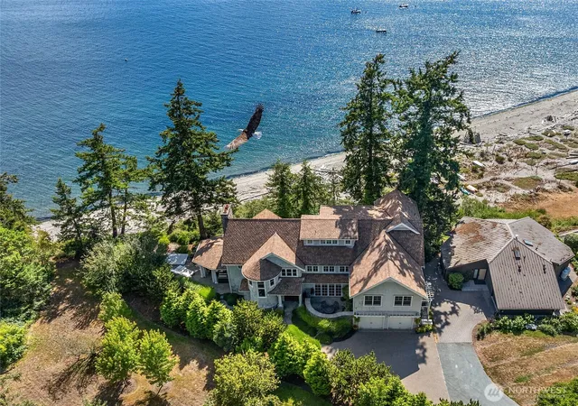 Photo 1 of Single family home for sale at 5608 Tara Dr, Freeland, WA 98249 | MLS# NWM2562757 | Listing updated on 2026-09-23