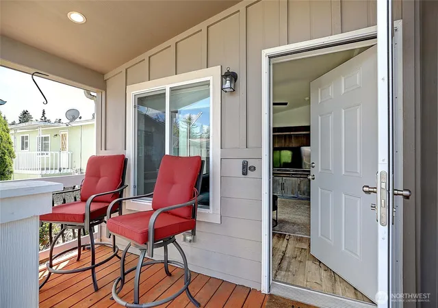 Photo 4 of Manufactured home for sale at 5900 64th Street NE #141, Marysville, WA 98270 | MLS# NWM2562758 | Listing updated on 2026-09-23