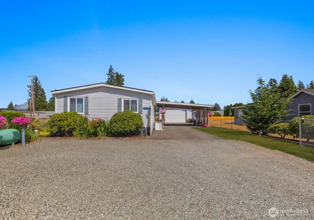 Photo 2 of Manufactured home for sale at 19921 23rd Avenue Ne, Arlington, WA 98223 | MLS# NWM2562768 | Listing updated on 2026-09-23