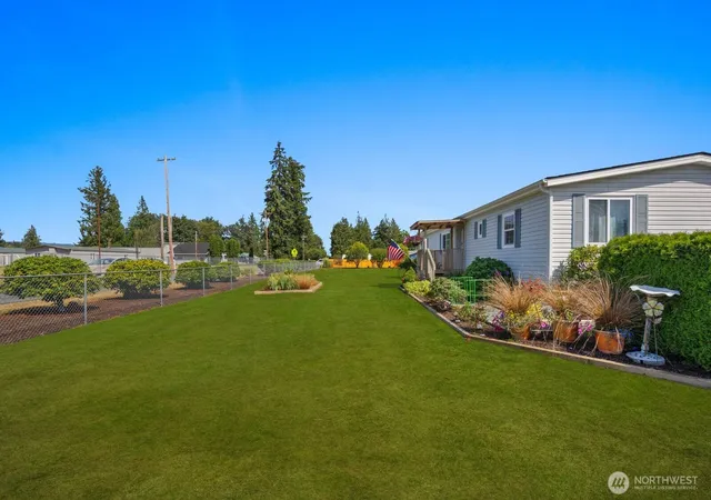 Photo 4 of Manufactured home for sale at 19921 23rd Avenue NE, Arlington, WA 98223 | MLS# NWM2562768 | Listing updated on 2026-09-23