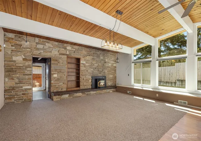 Photo 4 of Single family home for sale at 6024 Park Way, Lynnwood, WA 98036 | MLS# NWM2562783 | Listing updated on 2026-09-23