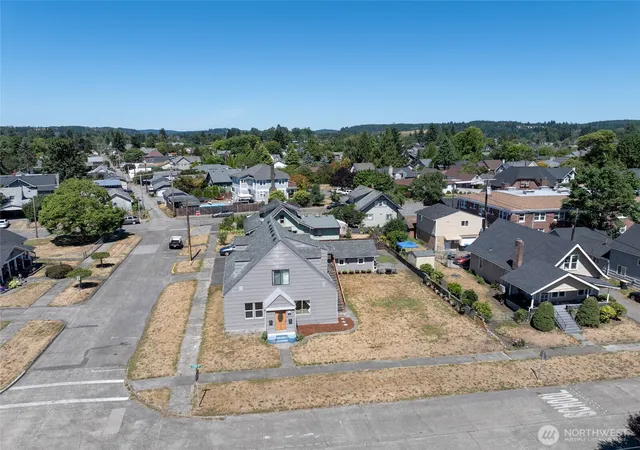 Photo 1 of Multi family home for sale at 517 Center St, Centralia, WA 98531 | MLS# NWM2562786 | Listing updated on 2026-09-25