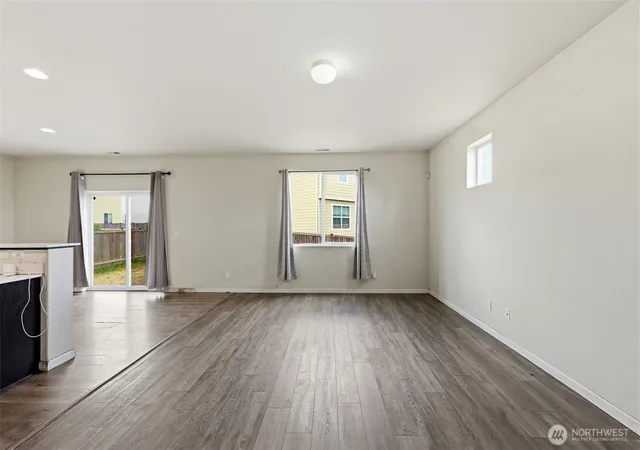 Photo 4 of Single family home for sale at 19028 111th Avenue Ct E, Puyallup, WA 98374 | MLS# NWM2562787 | Listing updated on 2026-09-23