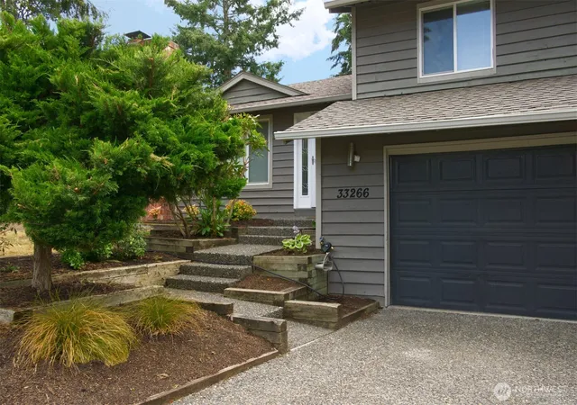 Photo 2 of Single family home for sale at 33266 34th Avenue Sw, Federal Way, WA 98023 | MLS# NWM2562789 | Listing updated on 2026-09-17