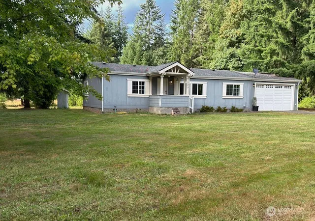 Photo 2 of Sale Pending at 289 Antrim Rd, Winlock, WA 98596 | MLS# NWM2562804 | Listing updated on 2026-09-25