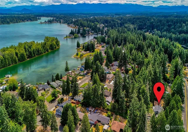Photo 2 of Single family home for sale at 4509 W Tapps Dr E, Lake Tapps, WA 98391 | MLS# NWM2562808 | Listing updated on 2026-09-23