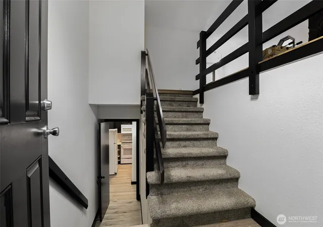 Photo 3 of Single family home for sale at 4509 W Tapps Dr E, Lake Tapps, WA 98391 | MLS# NWM2562808 | Listing updated on 2026-09-23