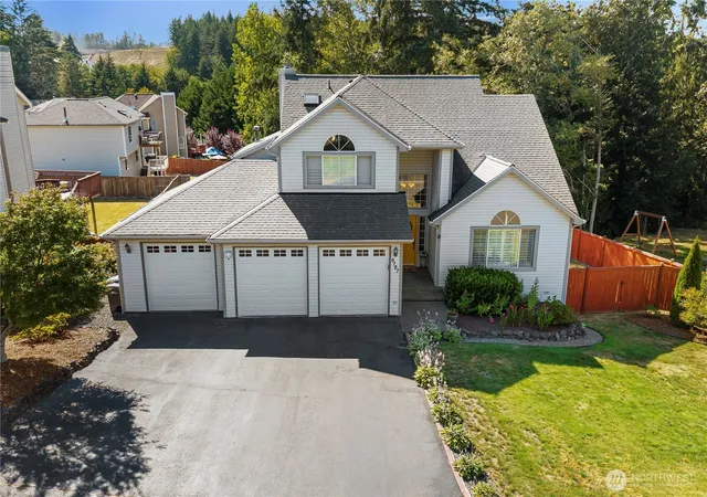 Photo 1 of Single family home for sale at 9787 Enchantment Ave Nw, Silverdale, WA 98383 | MLS# NWM2562839 | Listing updated on 2026-09-23