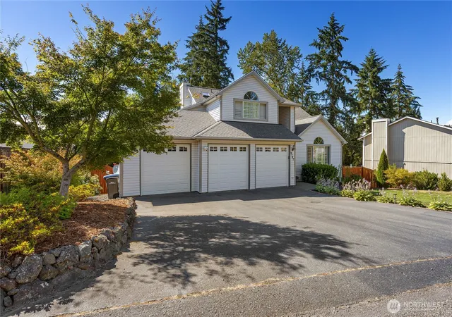 Photo 2 of Single family home for sale at 9787 Enchantment Ave Nw, Silverdale, WA 98383 | MLS# NWM2562839 | Listing updated on 2026-09-23