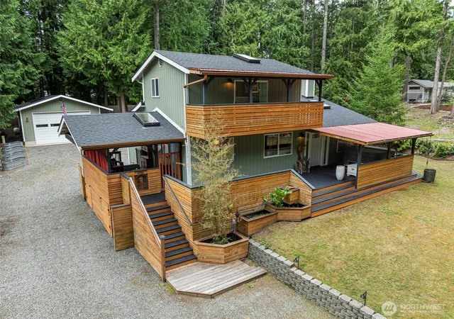 Photo 2 of Single family home for sale at 41 Ames Ln, Port Ludlow, WA 98365 | MLS# NWM2562873 | Listing updated on 2026-09-23