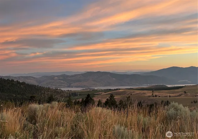 Photo 2 of Land for sale at 0 Nna Purtteman Gulch Rd, Chelan, WA 98816 | MLS# NWM2562891 | Listing updated on 2026-09-23
