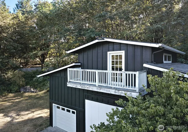 Photo 4 of Single family home for sale at 6217 Lackey Rd NW, Vaughn, WA 98394 | MLS# NWM2562917 | Listing updated on 2026-09-23