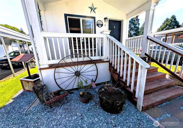 Photo 2 of Manufactured home for sale at 10239 185 Avenue Sw #6, Rochester, WA 98579 | MLS# NWM2562955 | Listing updated on 2026-09-23