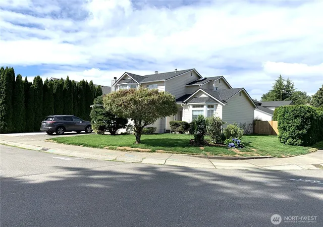 Photo 1 of Single family home for sale at 35403 12th Avenue Sw, Federal Way, WA 98023 | MLS# NWM2562968 | Listing updated on 2026-09-29