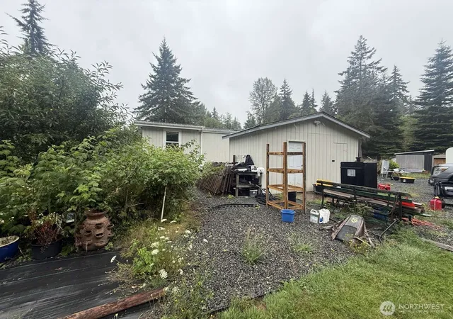 Photo 3 of Manufactured home for sale at 364 Dan Kelly Rd, Port Angeles, WA 98363 | MLS# NWM2562970 | Listing updated on 2026-08-08