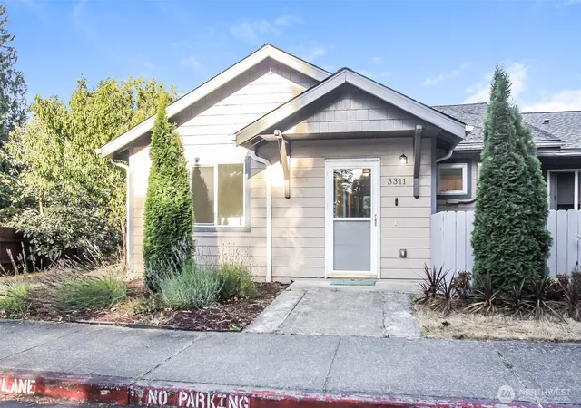 Photo 1 of Single family home for sale at 3311 New Hope Cir, Bremerton, WA 98312 | MLS# NWM2562972 | Listing updated on 2026-09-23