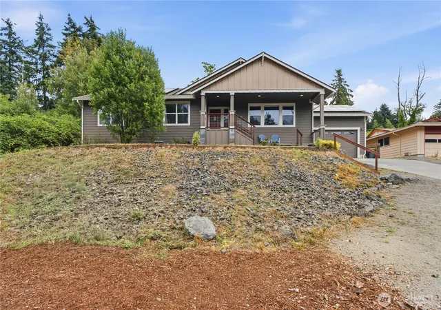 Photo 2 of Single family home for sale at 1207 34th Street, Bellingham, WA 98229 | MLS# NWM2562978 | Listing updated on 2026-09-23