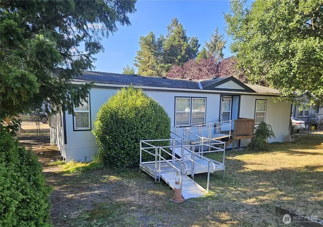 Photo 2 of Manufactured home for sale at 2610 248th Place, Ocean Park, WA 98640 | MLS# NWM2563059 | Listing updated on 2026-09-23