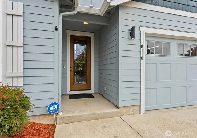 Photo 3 of Single family home for sale at 6110 NE 134th Street, Vancouver, WA 98686 | MLS# NWM2563073 | Listing updated on 2026-09-23